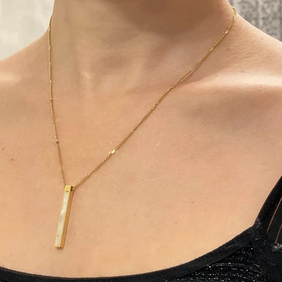 Mother of Pearl Bar Necklace - Picture 7 of 7